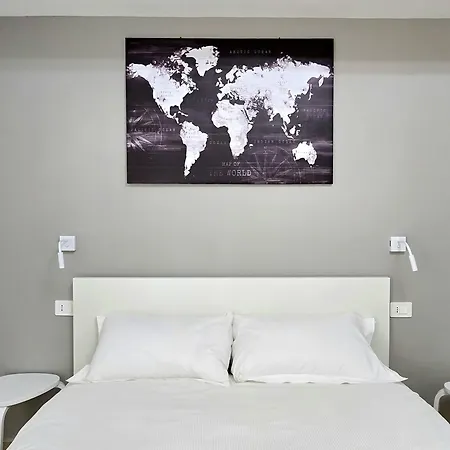 Rose - Stazione Homestay *